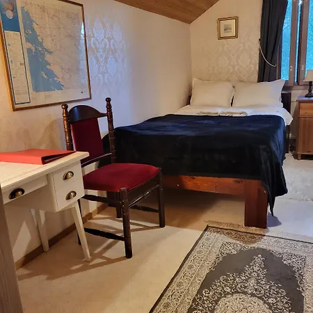 Проживание в семье Noora *