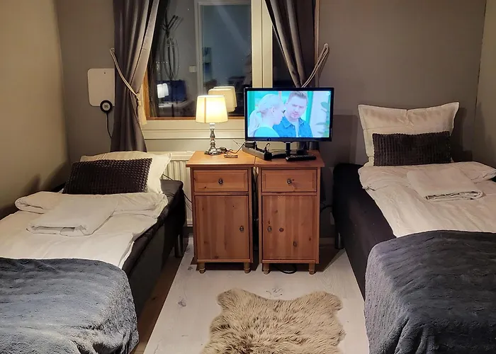 ホームステイ Noora ポリ